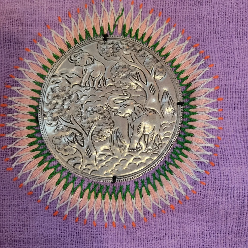 Silver Elephant Embroidered Bag - Picture 9 of 10